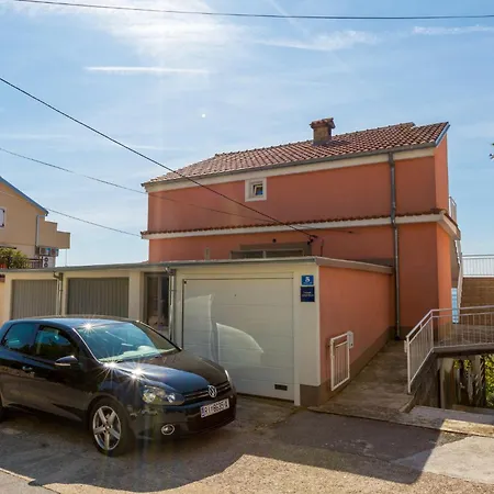Davor Apartment